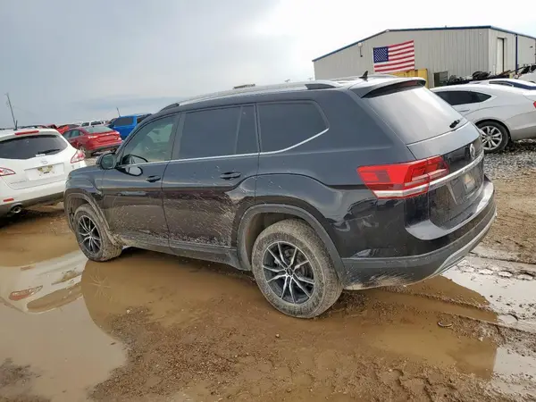 1V2AP2CA3KC588735 2019 VOLKSWAGEN ATLAS - Image 2
