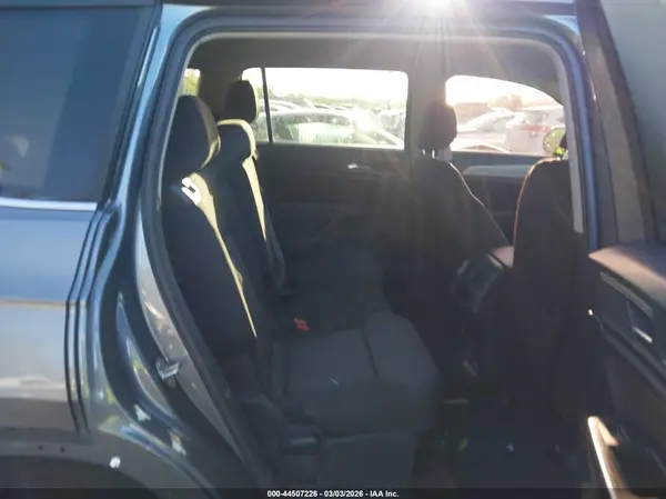 1V2AP2CA4JC553149 2018 VOLKSWAGEN ATLAS - Image 8