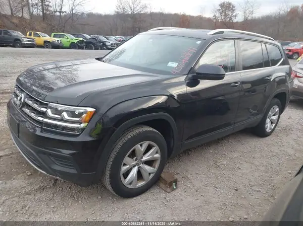 1V2AP2CA4JC596664 2018 VOLKSWAGEN ATLAS - Image 2