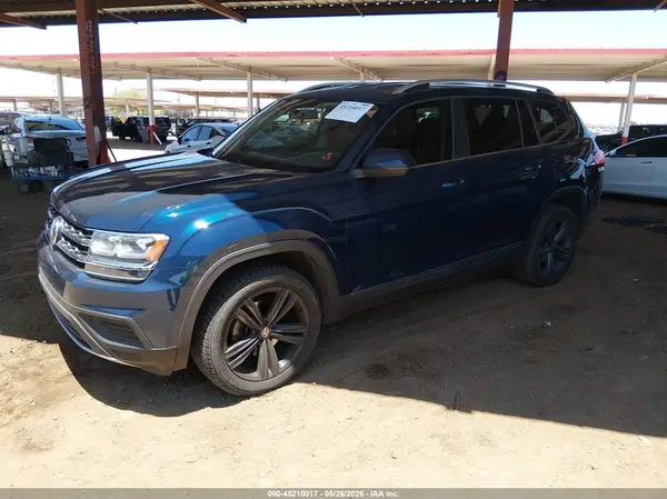 1V2AP2CA5JC541060 2018 VOLKSWAGEN ATLAS - Image 2