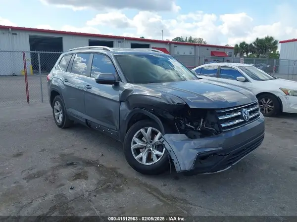 1V2AP2CA8JC599910 2018 VOLKSWAGEN ATLAS - Image 1
