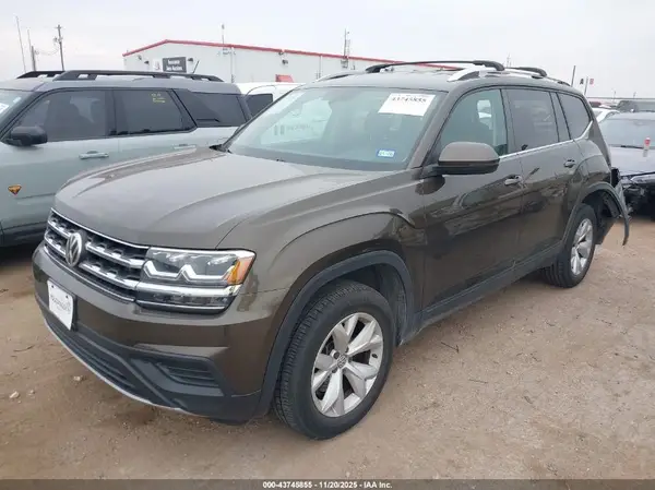 1V2AP2CA8KC588987 2019 VOLKSWAGEN ATLAS - Image 2