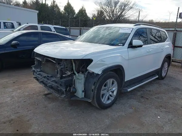 1V2AP2CA8MC560576 2021 VOLKSWAGEN ATLAS - Image 2