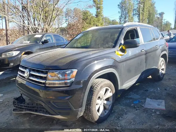 1V2AP2CA9JC550697 2018 VOLKSWAGEN ATLAS - Image 2