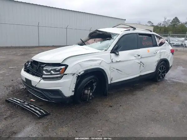 1V2AP2CA9KC586116 2019 VOLKSWAGEN ATLAS - Image 2