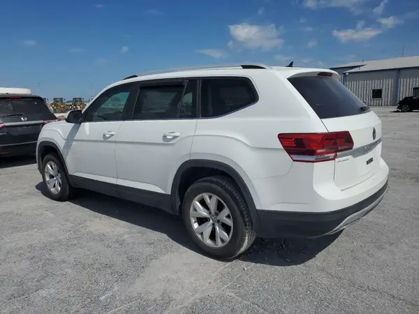 1V2AR2CA1JC587222 2018 VOLKSWAGEN ATLAS - Image 2