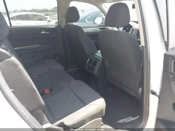 1V2AR2CA5JC516718 2018 VOLKSWAGEN ATLAS - Image 8