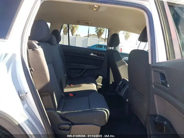 1V2AR2CA5JC534717 2018 VOLKSWAGEN ATLAS - Image 8