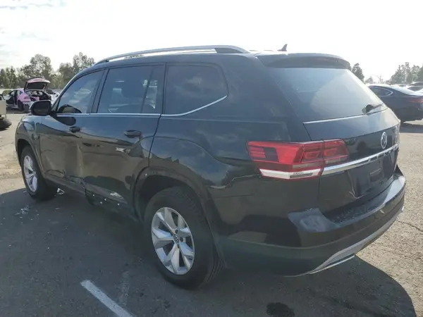 1V2AR2CA6JC567807 2018 VOLKSWAGEN ATLAS - Image 2