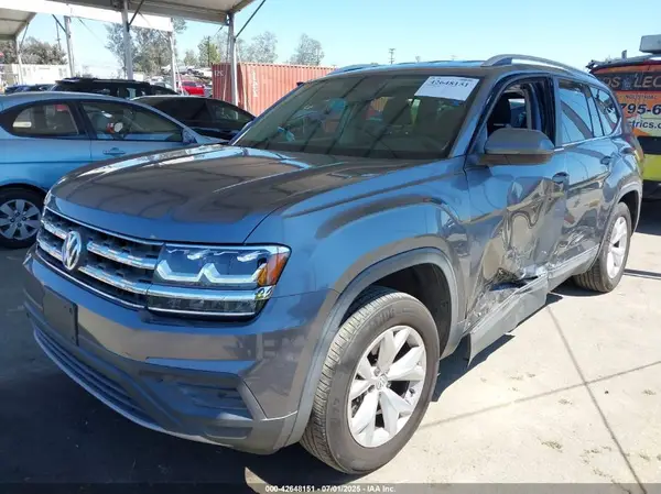 1V2AR2CA6JC568696 2018 VOLKSWAGEN ATLAS - Image 2