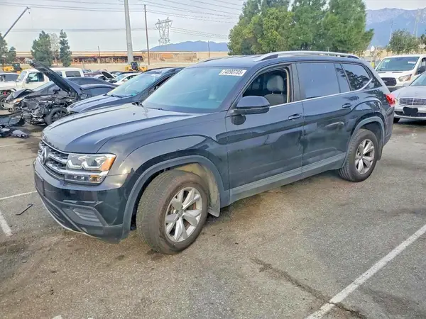 1V2AR2CA8JC554606 2018 VOLKSWAGEN ATLAS - Image 1