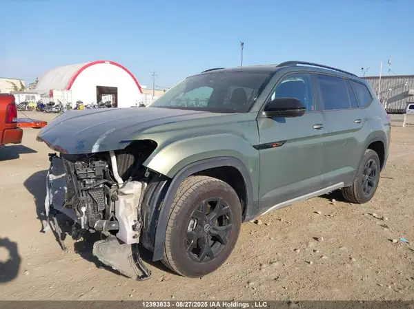 1V2AR2CA8RC556013 2024 VOLKSWAGEN ATLAS - Image 2