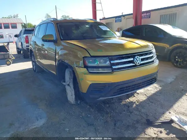 1V2AR2CAXJC525334 2018 VOLKSWAGEN ATLAS - Image 1