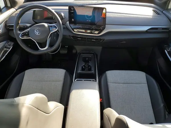 1V2BMPE80RC015807 2024 VOLKSWAGEN ID.4 - Image 8