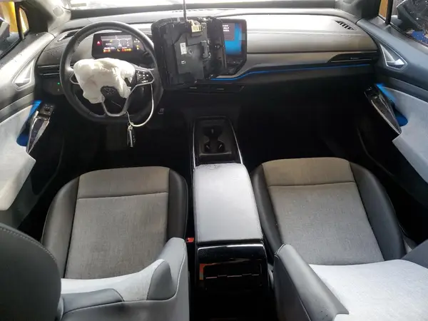 1V2BMPE86SC003263 2025 VOLKSWAGEN ID.4 - Image 8
