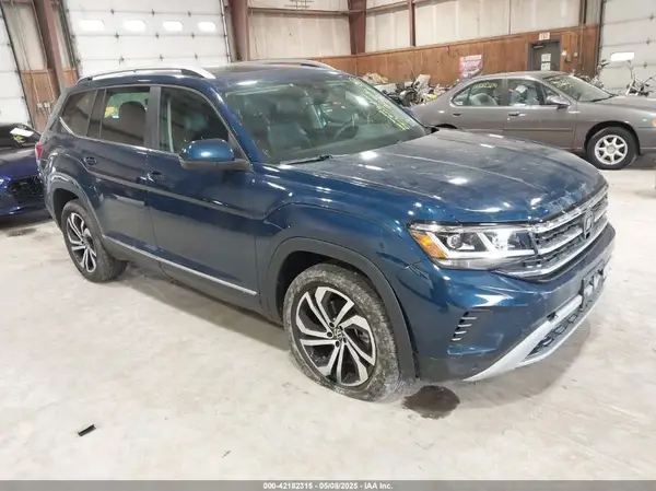 1V2BP2CA6NC524469 2022 VOLKSWAGEN ATLAS - Image 1