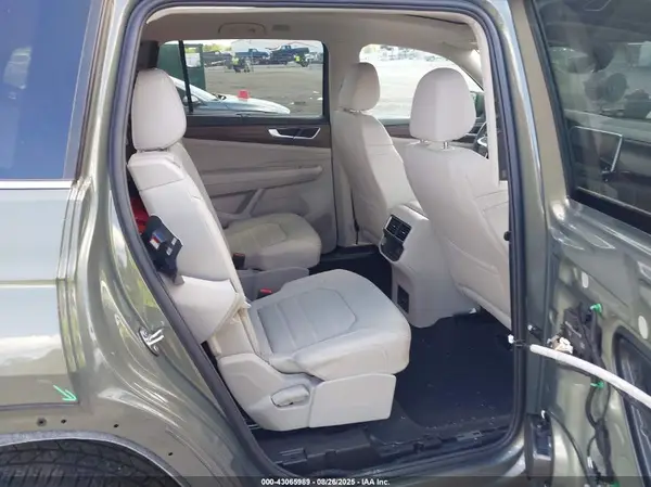 1V2BR2CA2SC533420 2025 VOLKSWAGEN ATLAS - Image 8