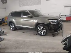 1V2BR2CA2SC569110 2025 VOLKSWAGEN ATLAS