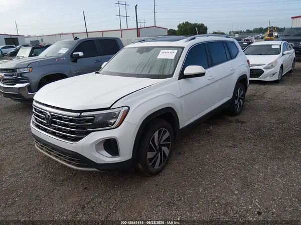 1V2BR2CA3SC546421 2025 VOLKSWAGEN ATLAS - Image 2