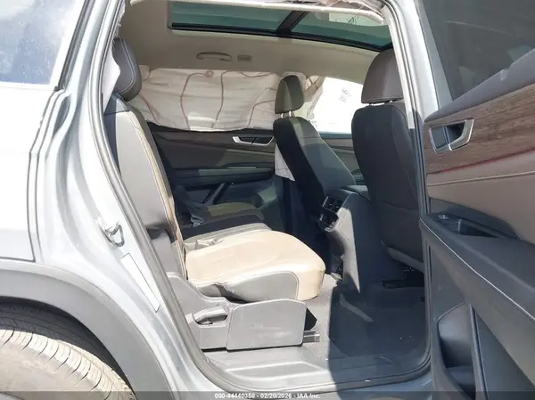 1V2BR2CA3SC574946 2025 VOLKSWAGEN ATLAS - Image 8