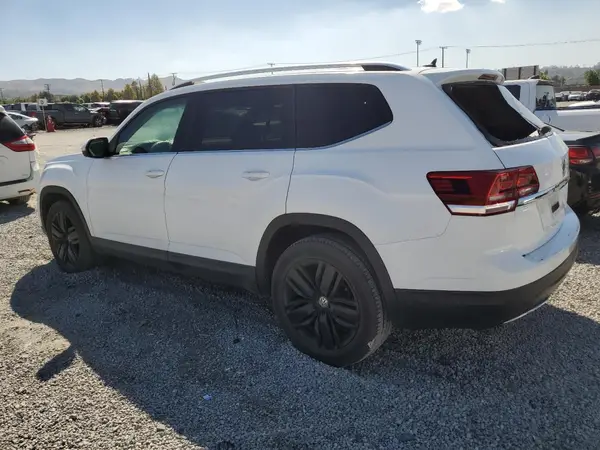 1V2BR2CA4JC500952 2018 VOLKSWAGEN ATLAS - Image 2