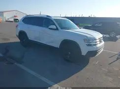 1V2BR2CA5JC500863 2018 VOLKSWAGEN ATLAS