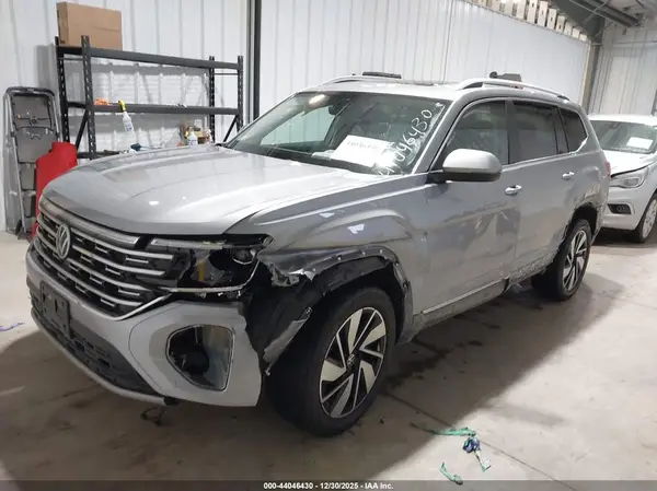 1V2BR2CA5RC562288 2024 VOLKSWAGEN ATLAS - Image 2