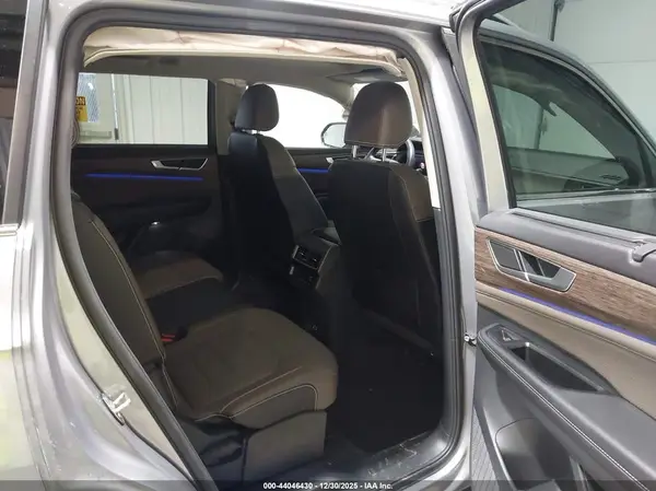 1V2BR2CA5RC562288 2024 VOLKSWAGEN ATLAS - Image 8
