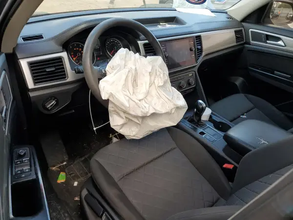 1V2BR2CA6JC511046 2018 VOLKSWAGEN ATLAS - Image 8
