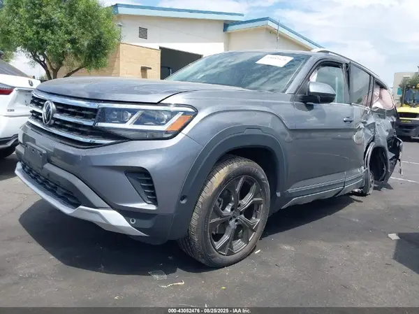 1V2BR2CA6NC523736 2022 VOLKSWAGEN ATLAS - Image 2