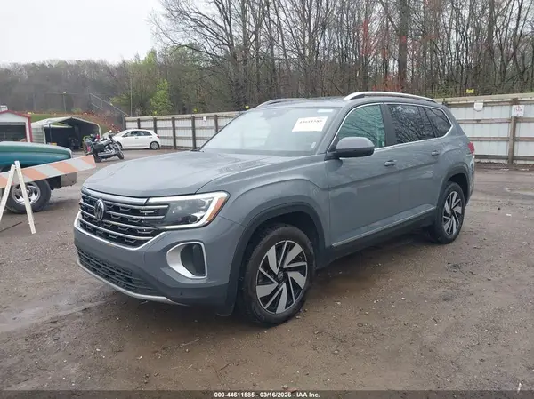 1V2BR2CA6SC574245 2025 VOLKSWAGEN ATLAS - Image 2