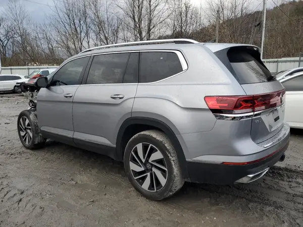 1V2BR2CA7RC517840 2024 VOLKSWAGEN ATLAS - Image 2