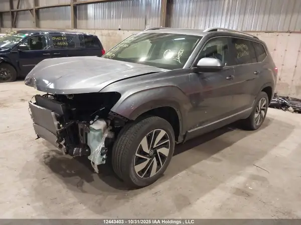 1V2BR2CA7RC548540 2024 VOLKSWAGEN ATLAS - Image 2