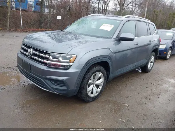 1V2BR2CA8JC501196 2018 VOLKSWAGEN ATLAS - Image 2