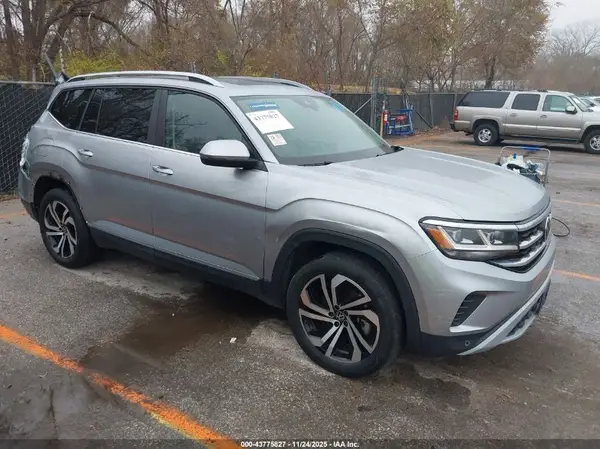 1V2BR2CA8NC513631 2022 VOLKSWAGEN ATLAS - Image 1