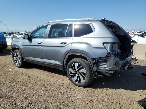 1V2BR2CA8RC528717 2024 VOLKSWAGEN ATLAS - Image 2