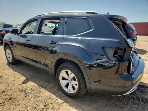1V2BR2CA9JC505368 2018 VOLKSWAGEN ATLAS - Image 2