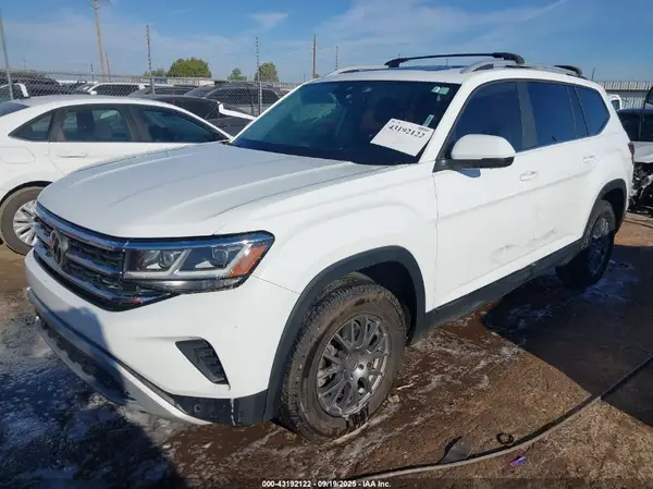 1V2BR2CA9MC500949 2021 VOLKSWAGEN ATLAS - Image 2
