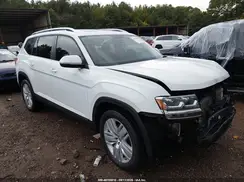 1V2BR2CAXJC501037 2018 VOLKSWAGEN ATLAS