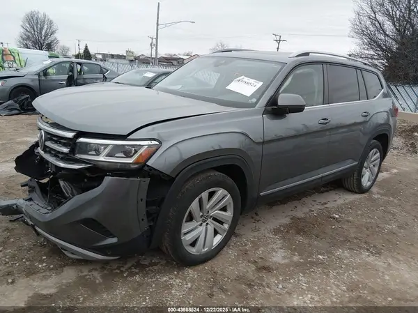 1V2BR2CAXMC513614 2021 VOLKSWAGEN ATLAS - Image 2