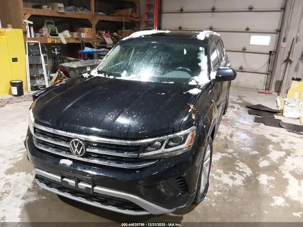 1V2BR2CAXMC533670 2021 VOLKSWAGEN ATLAS - Image 2