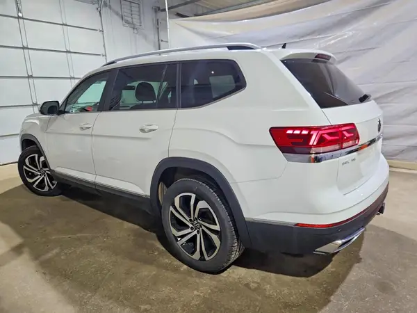 1V2BR2CAXNC529927 2022 VOLKSWAGEN ATLAS - Image 2