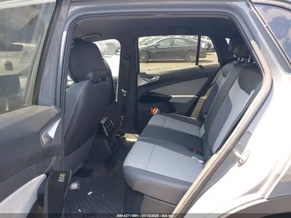 1V2CMPE81PC047084 2023 VOLKSWAGEN ID.4 - Image 8