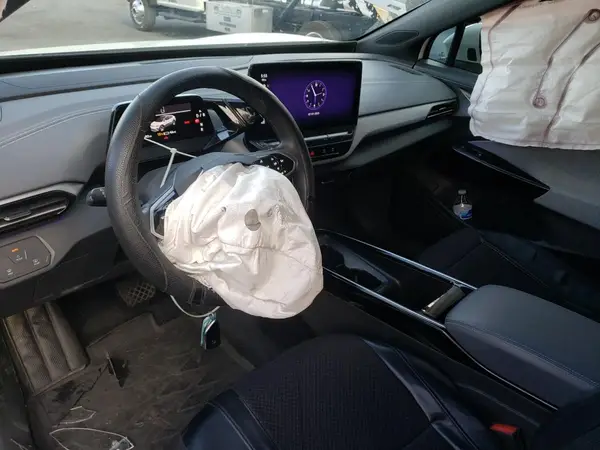 1V2CMPE84PC021806 2023 VOLKSWAGEN ID.4 - Image 8