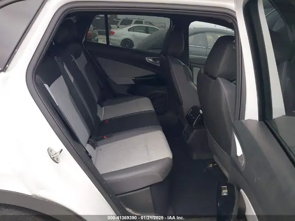 1V2CMPE86PC018812 2023 VOLKSWAGEN ID.4 - Image 8