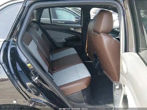 1V2CMPE86PC051311 2023 VOLKSWAGEN ID.4 - Image 8