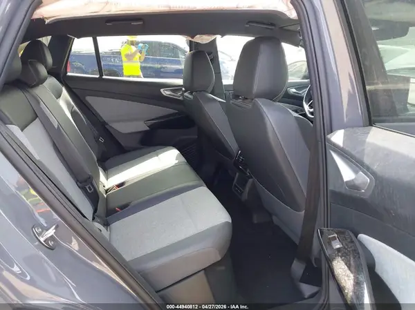 1V2CMPE89PC008582 2023 VOLKSWAGEN ID.4 - Image 8