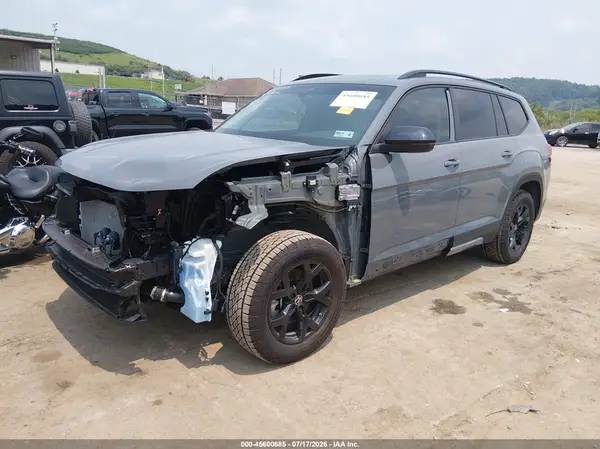 1V2CN2CA1TC543714 2026 VOLKSWAGEN ATLAS - Image 2