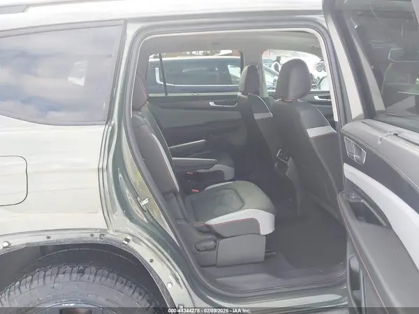 1V2CN2CAXTC523395 2026 VOLKSWAGEN ATLAS - Image 8