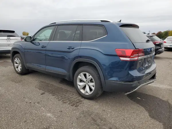 1V2CP2CA2JC557869 2018 VOLKSWAGEN ATLAS - Image 2